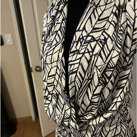 BCBG HALTER SATIN DRESSY TOP MED - Picture 2 of 7